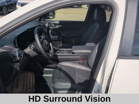 Used 2025 Chevrolet Equinox LT w/ Convenience Package II AWD/4WD image 12