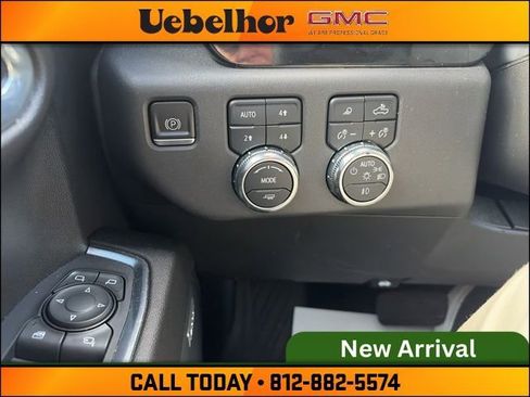 Certified 2023 GMC Sierra 1500 SLT w/ SLT Convenience Package image 20