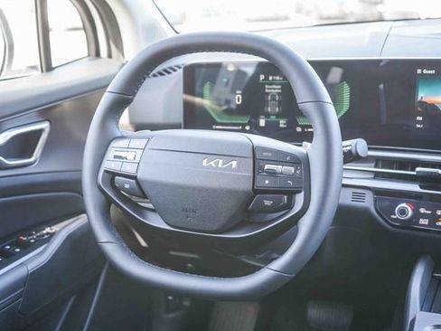 New 2026 Kia Sportage EX AWD/4WD image 18