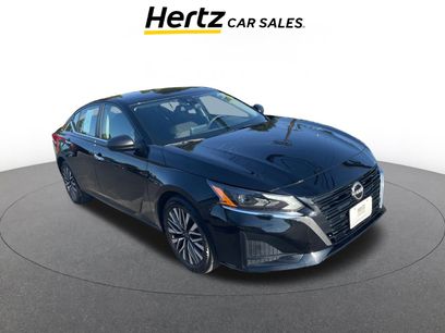 Used 2024 Nissan Altima 2.5 SV