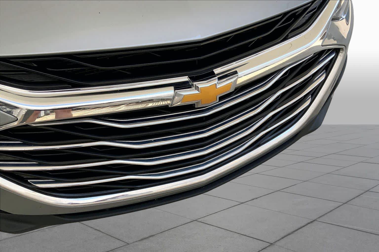 Used 2024 Chevrolet Malibu LT FWD image 29