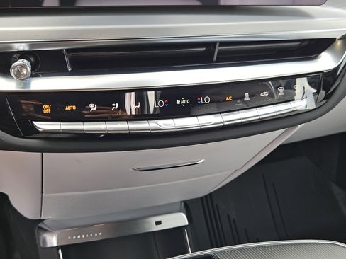 New 2025 Cadillac Lyriq Sport w/ LPO, Floor Liner Package RWD image 28