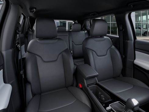 New 2026 Jeep Compass Limited AWD/4WD image 16