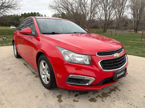 Used 2015 Chevrolet Cruze LT FWD image 8