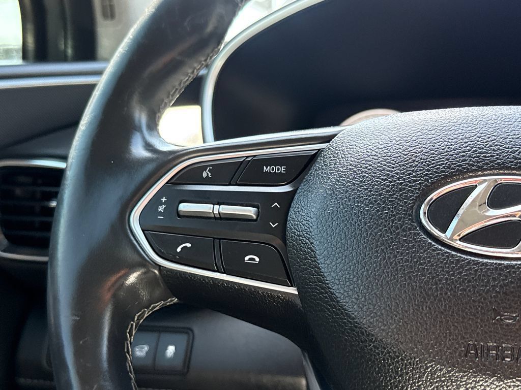Used 2022 Hyundai Santa Fe Limited FWD image 28
