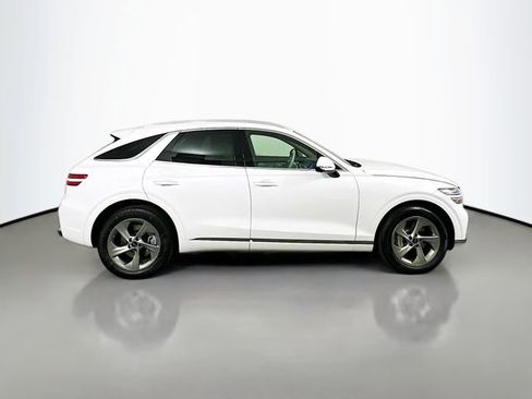 Certified 2026 Genesis GV70 2.5T Advanced AWD/4WD image 4