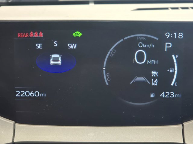 Used 2025 Toyota Prius LE FWD image 13