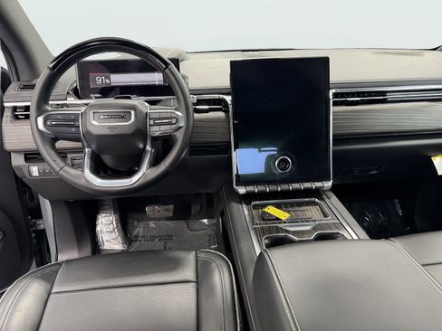 Used 2024 GMC Sierra EV Denali AWD/4WD image 2