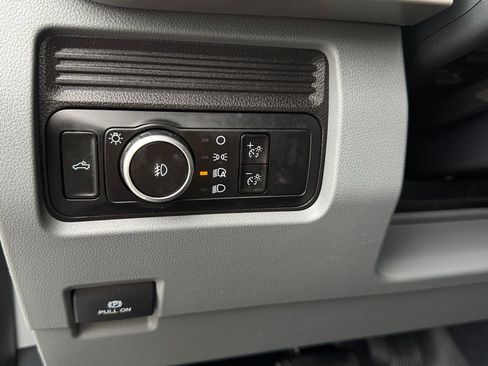 Used 2024 Ford F250 XLT image 43