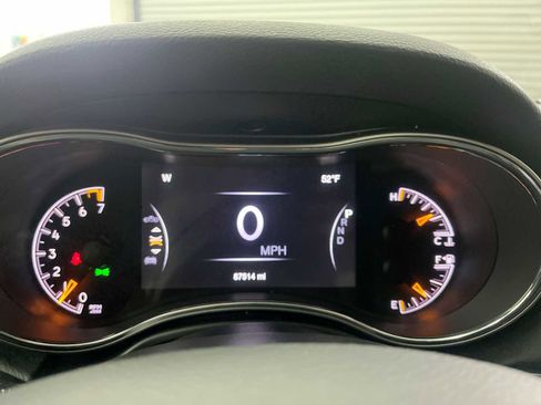 Used 2020 Jeep Grand Cherokee Trailhawk w/ Premium Lighting Group image 16