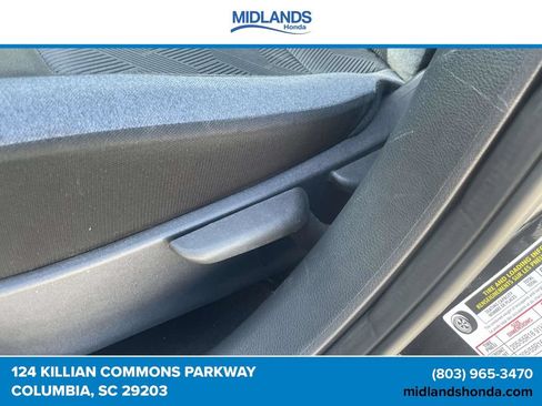 Used 2025 Nissan Versa SV FWD image 13
