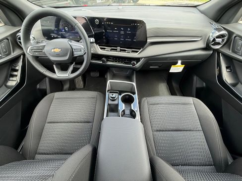 New 2026 Chevrolet Equinox LT AWD/4WD image 16