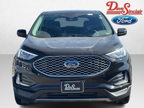 Used 2024 Ford Edge SEL w/ Convenience Package image 2