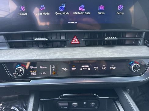 Used 2025 Kia Sportage X-Line image 19