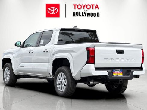 New 2026 Toyota Tacoma SR5 RWD image 6