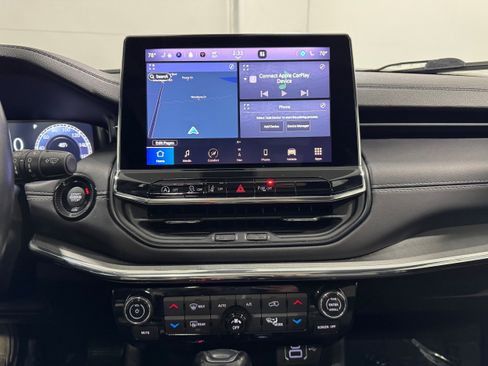 Used 2022 Jeep Compass High Altitude image 11