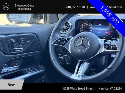 Used 2025 Mercedes-Benz GLA 250 4MATIC image 22