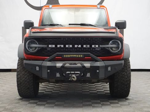 Used 2022 Ford Bronco Wildtrak image 2