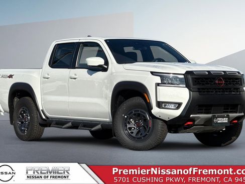 New 2026 Nissan Frontier PRO-4X w/ Pro-4x Convenience Package image 1