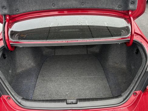 Used 2018 Honda Accord Sport image 7