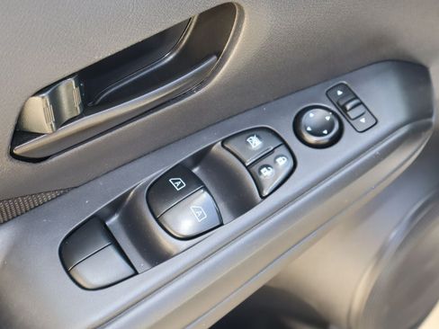 Used 2024 Nissan Kicks S FWD image 18