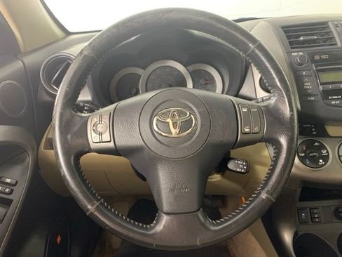 Used 2011 Toyota RAV4 Limited w/ Limited Extra Value Pkg AWD/4WD image 24
