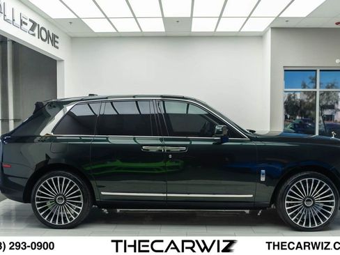 Used 2019 Rolls-Royce Cullinan AWD/4WD image 23