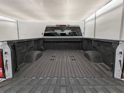 Used 2024 GMC Sierra 3500 SLE w/ SLE Value Package image 33