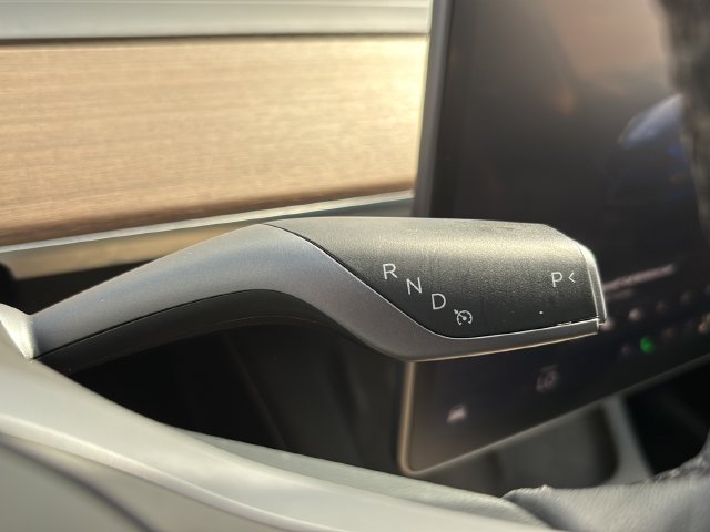 Used 2023 Tesla Model Y Long Range AWD/4WD image 21