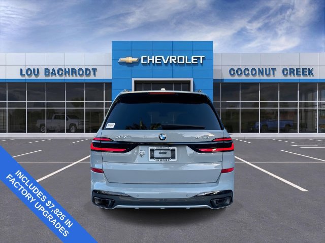 Used 2026 BMW X7 xDrive40i w/ M Sport Package AWD/4WD image 7