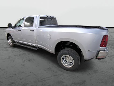 New 2026 RAM 3500 Tradesman AWD/4WD image 2