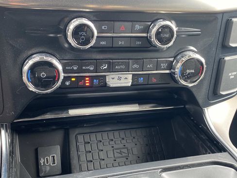 New 2025 Ford F150 Platinum w/ Equipment Group 703A Plus image 17