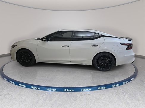 Used 2020 Nissan Maxima Platinum w/ Sport Mat Group image 9