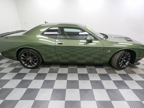 Used 2021 Dodge Challenger R/T Scat Pack w/ Plus Package image 6