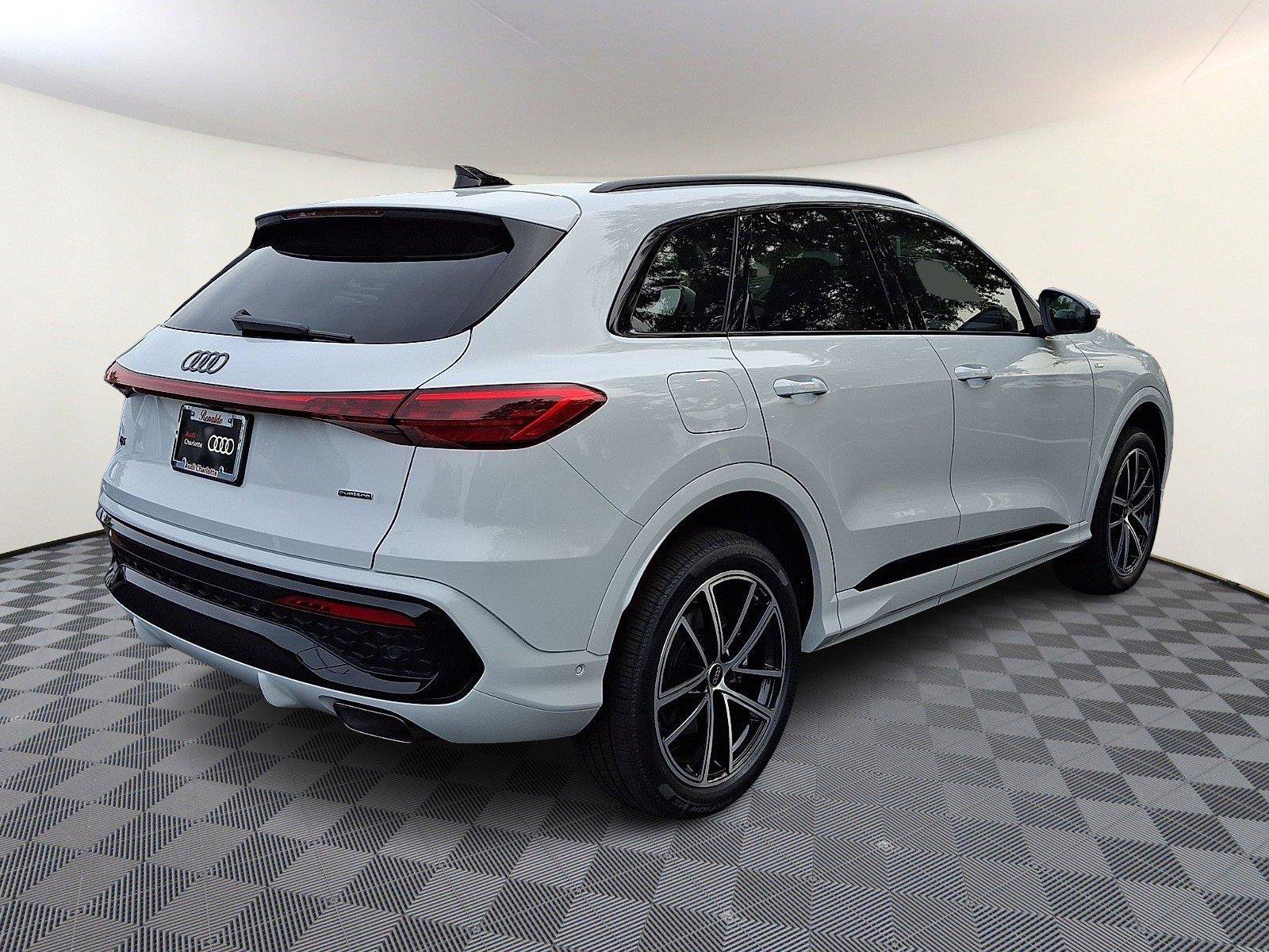 New 2026 Audi Q5 Premium AWD/4WD image 6
