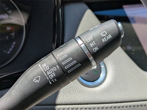 New 2025 Cadillac XT5 Premium Luxury w/ Technology Package image 31