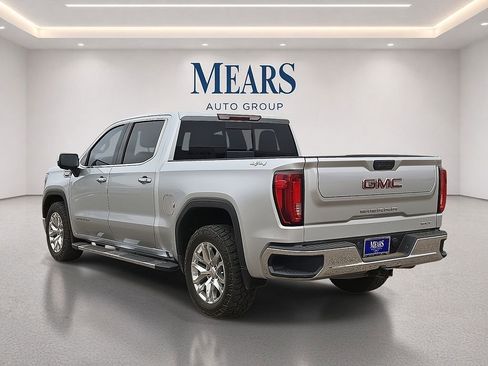 Used 2019 GMC Sierra 1500 SLT AWD/4WD image 3