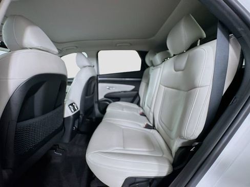 Used 2023 Hyundai Tucson Limited w/ Cargo Package AWD/4WD image 27