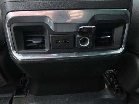 Used 2022 Chevrolet Silverado 2500 High Country w/ Safety Package II AWD/4WD image 18