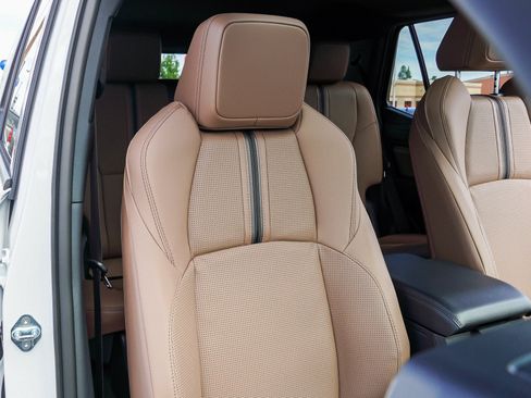 New 2026 Toyota 4Runner Limited AWD/4WD image 26