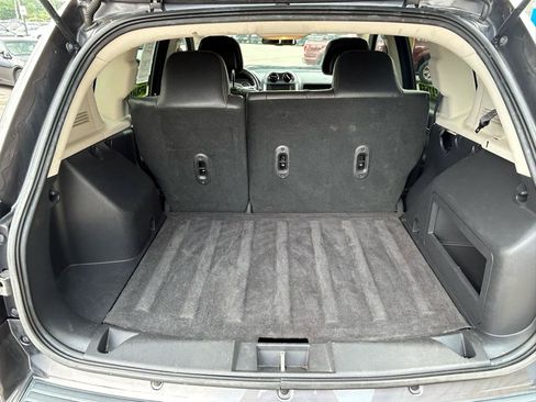 Used 2016 Jeep Compass 4WD image 17