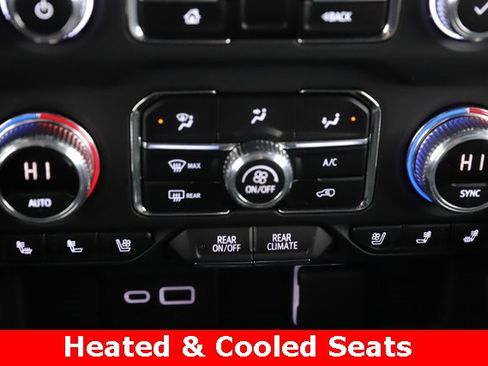 Used 2023 GMC Yukon AT4 image 4