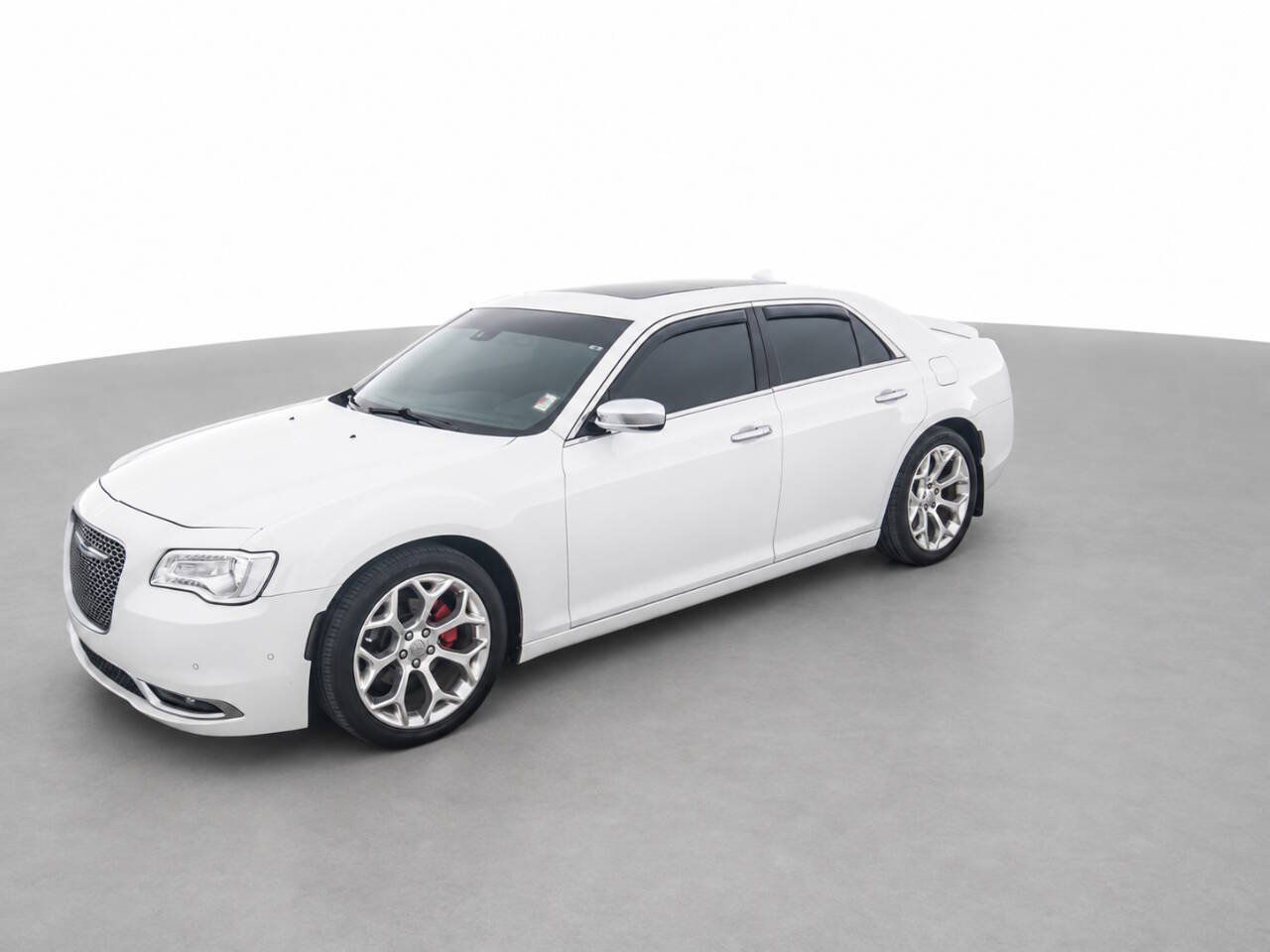 Used 2017 Chrysler 300 C Platinum w/ Safetytec Plus Group RWD image 9
