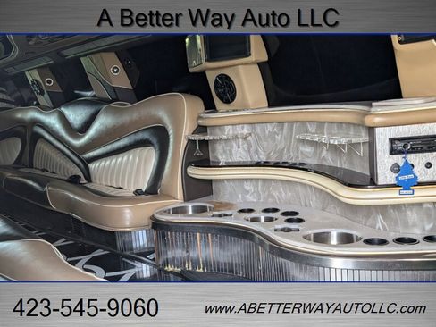 Used 2011 Ford F350 XLT w/ XLT Premium Pkg RWD image 17