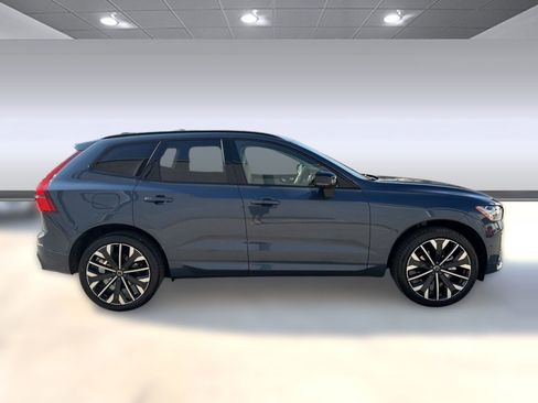 New 2026 Volvo XC60 B5 Ultra w/ Climate Package AWD/4WD image 8
