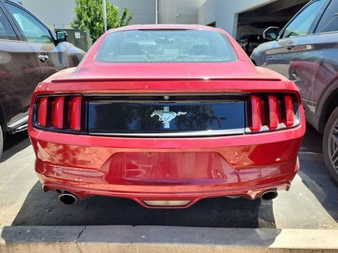 Used 2016 Ford Mustang Coupe w/ Equipment Group 051A RWD image 4