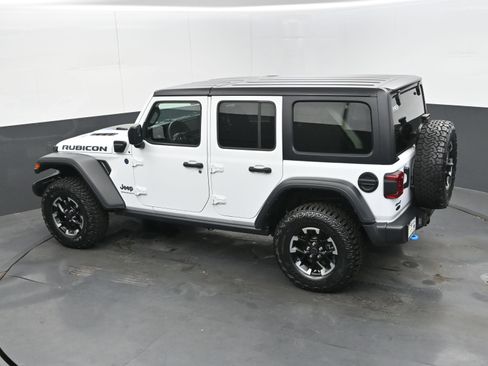 Used 2024 Jeep Wrangler Unlimited Rubicon 4xe image 37