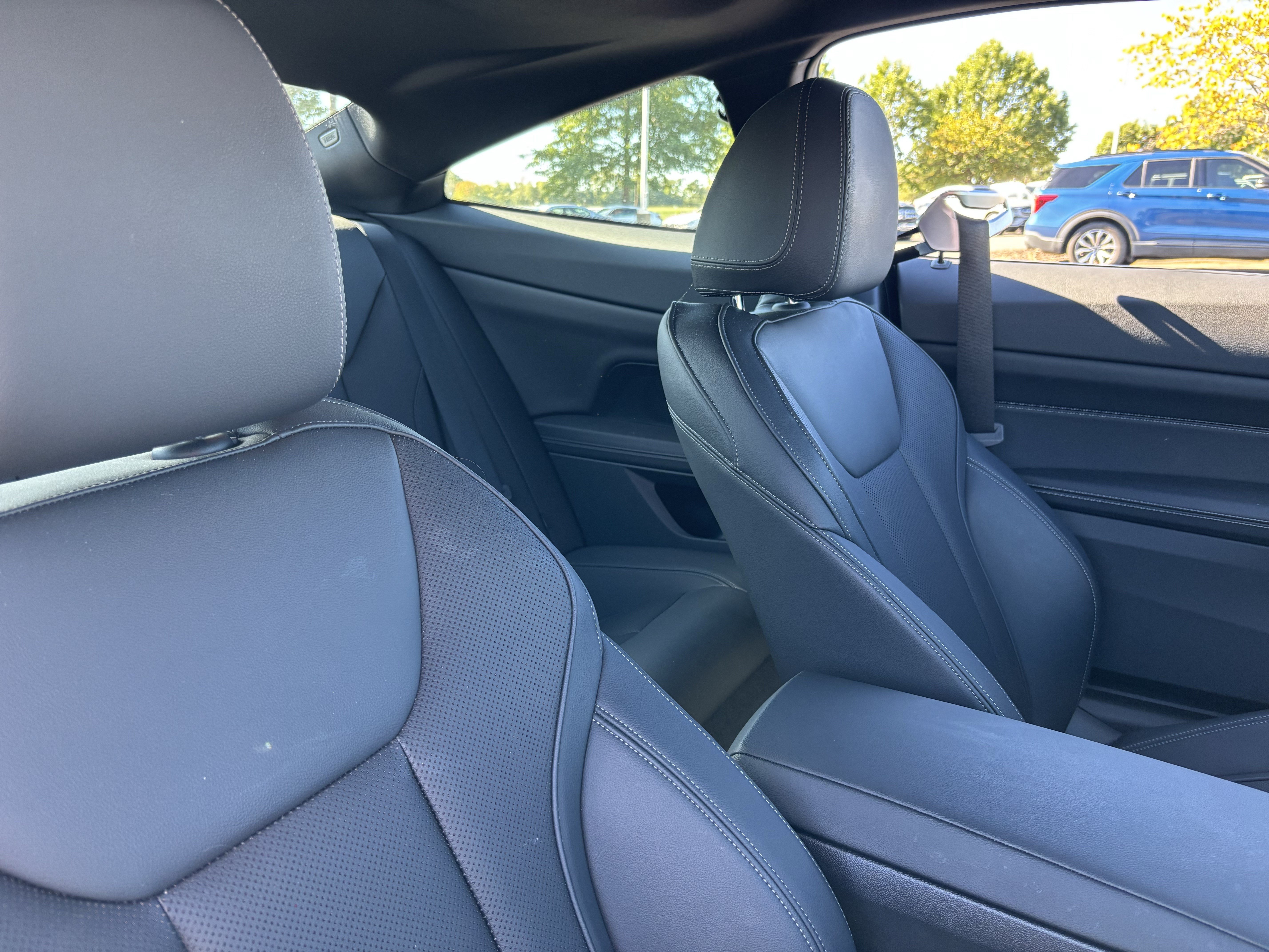 Certified 2025 BMW 430i Coupe w/ Convenience Package RWD image 35
