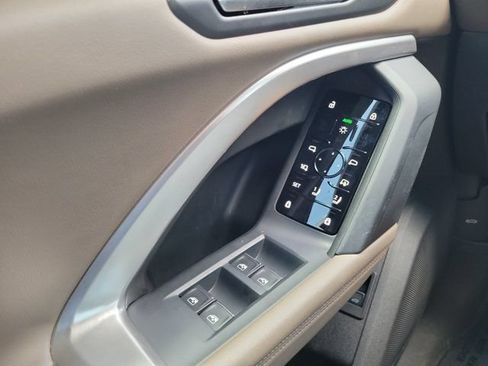 Certified 2025 Audi Q5 Premium w/ Convenience Package AWD/4WD image 19