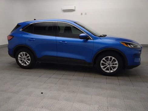 Used 2020 Ford Escape SE FWD image 11